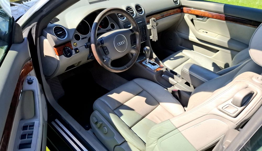 Audi a4 b6 cabrio  3.0 V6  220 KW ,,GAZ"