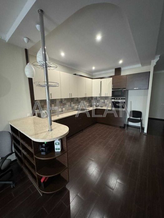 Аренда офисного помещения в центре Печерского района Кловський узвіз