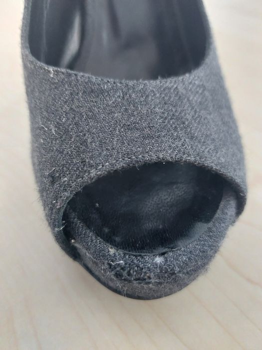 Dsquared2 oryginalne szpilki 39