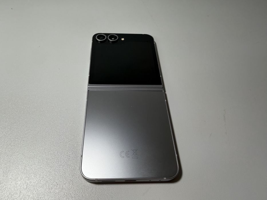 Samsung Z Flip 6/ Srebrny/ Gw.24 mies./ PL Dystrybucja/ Wrocław sklep