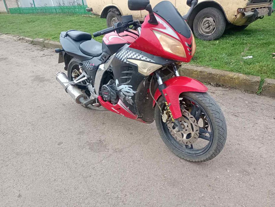 Продам Спарк zz 250.