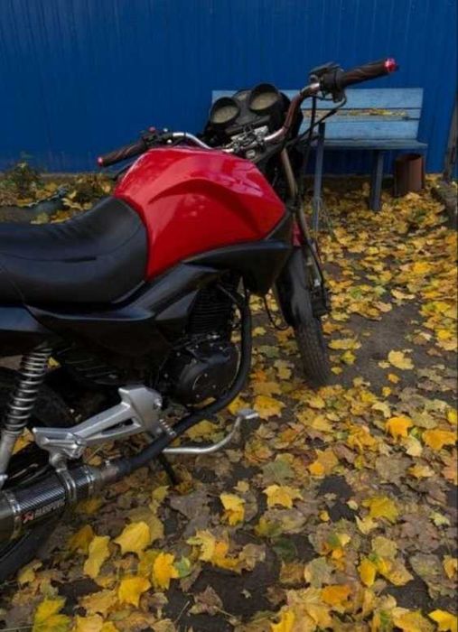 продам мотоцкл вайпер зс200н в нормальном состоянии