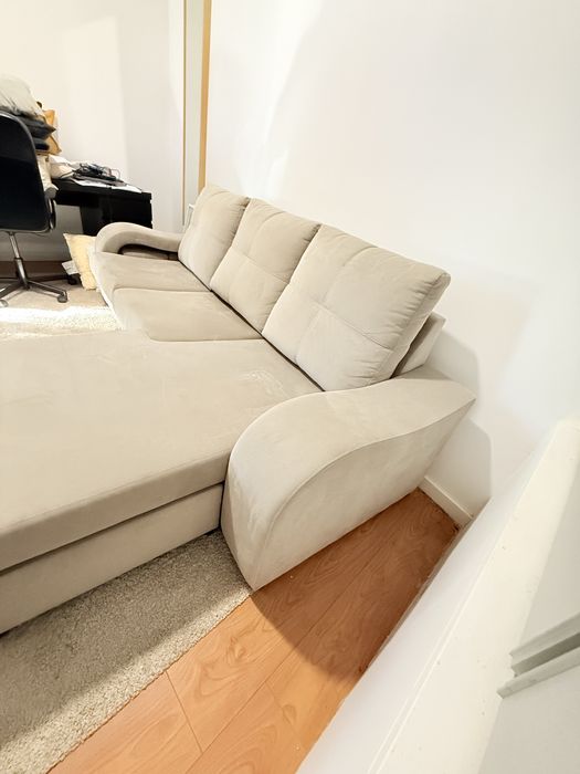 Sofá bege de 3 lugares com chaise longue 2,53m * 1,46m