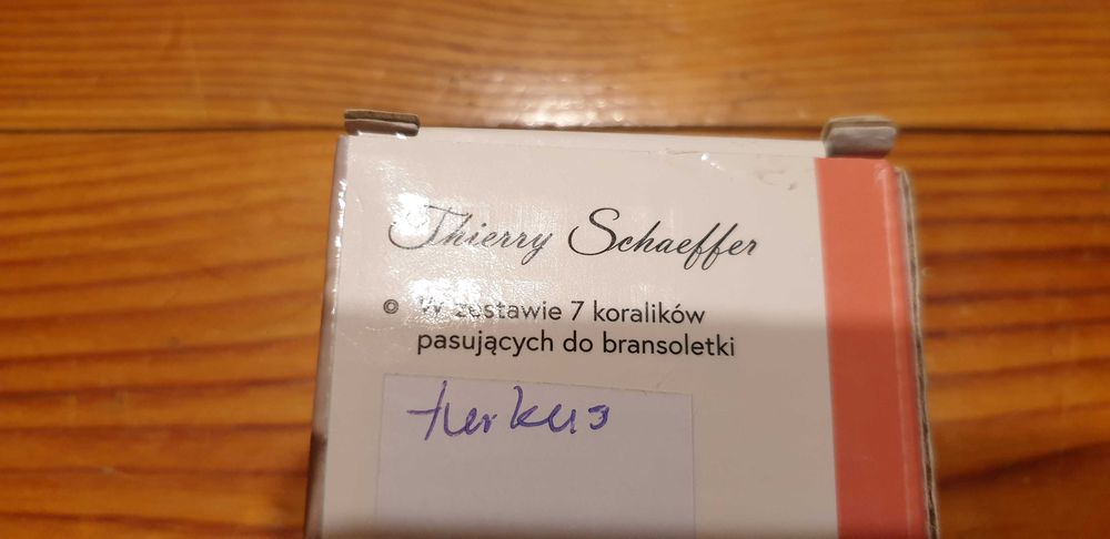 Koraliki do bransoletki