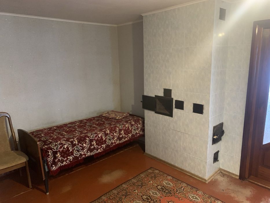 Будинок з газом і ремонтом, 75 м², 25 соток, 16 км від Житомира