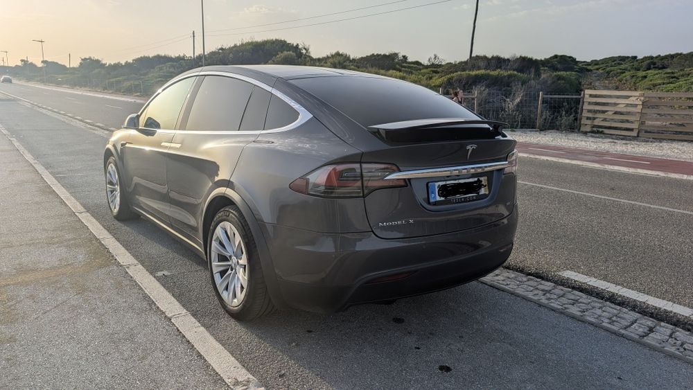 Tesla model X 100D 7 lugares