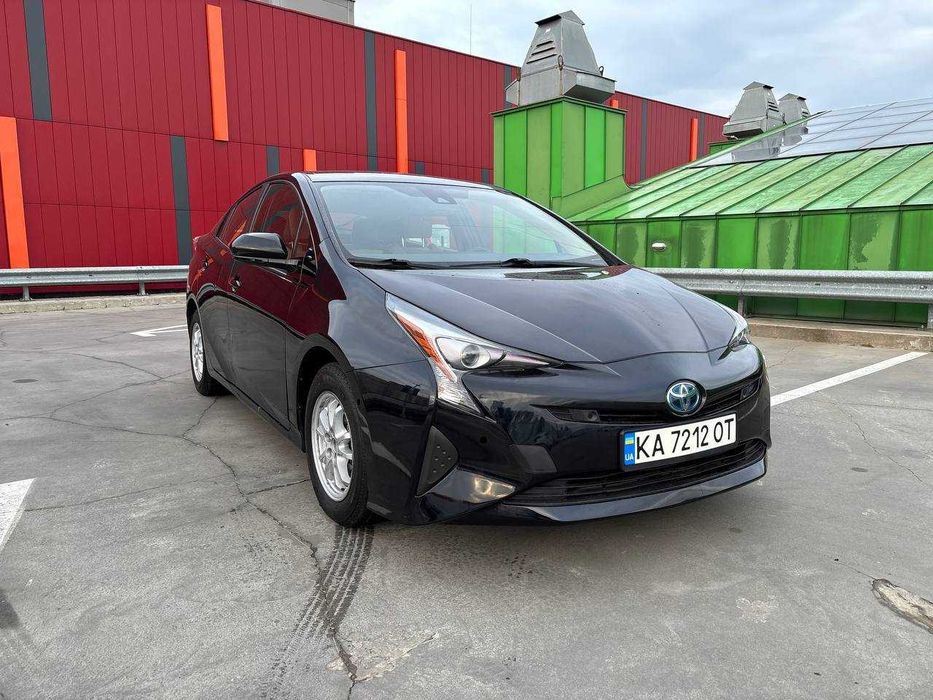 Аренда авто под такси. Prius Hybrid 2020г 5-6л газу/100км