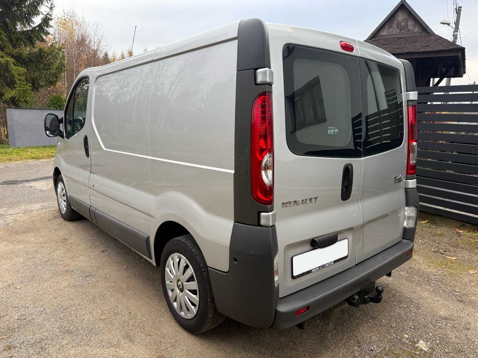 Renault Trafic 2.0DCI L1H1 Fabrycznie bez DPF Serwis Klima Navi Piękny