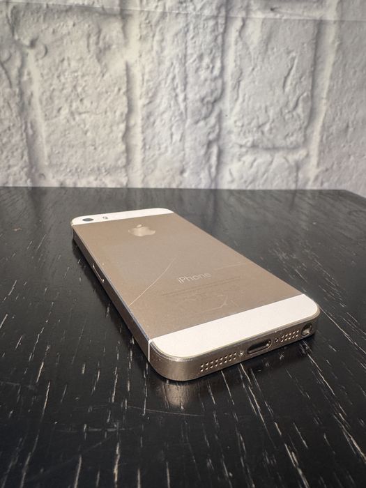 iPhone 5s uszkodzony