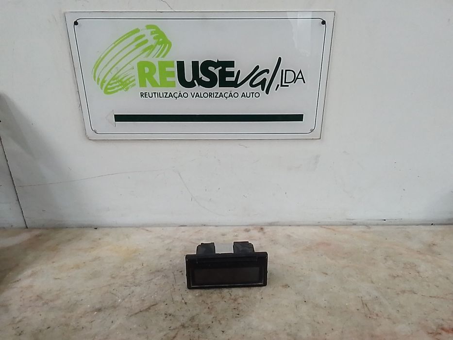 Display Rádio VOLVO V50 (MW)