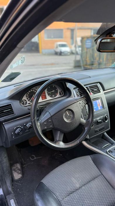 Para peças MERCEDES-BENZ Classe B (W245)