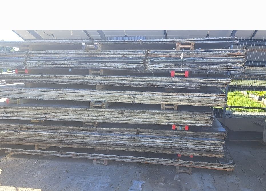 Stemple Korony Sklejka Dzwigary Plyta