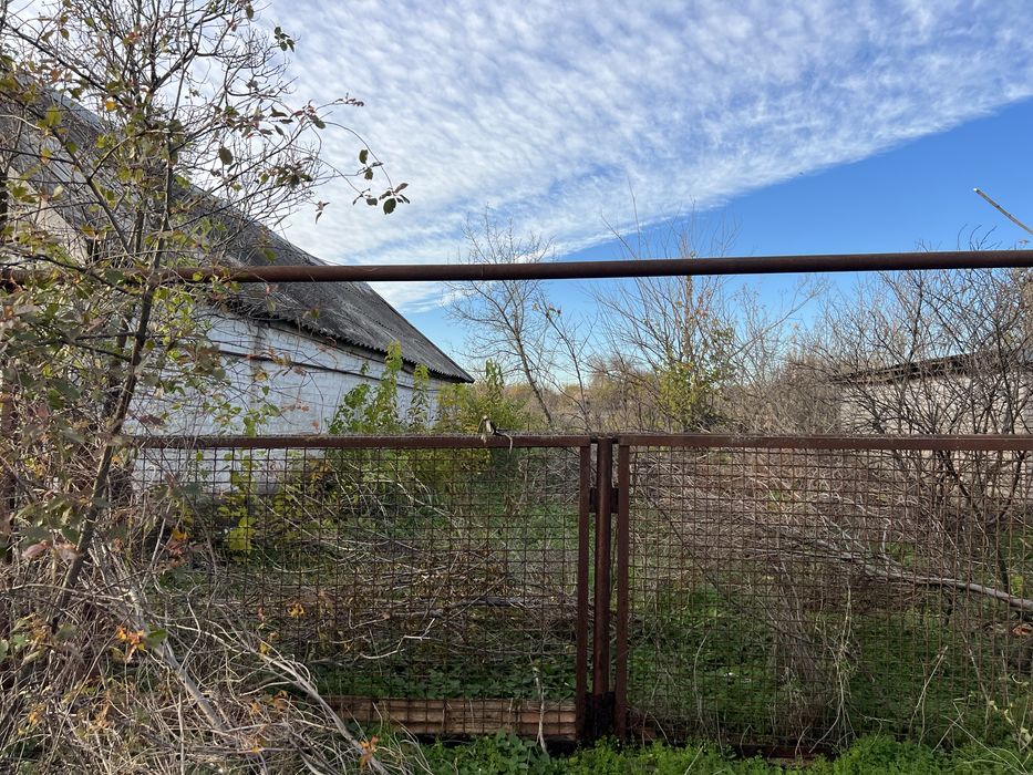 Дом участок Лозоватка 6 квартал возле води