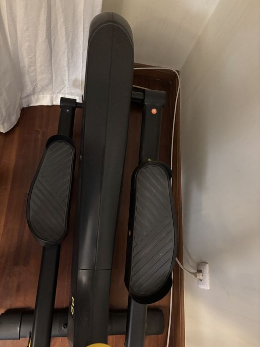 Bicicleta Eliptica Domyus EL 520  em excelente estado