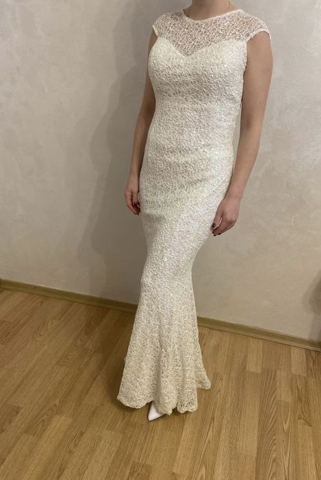 Вечірня сукня