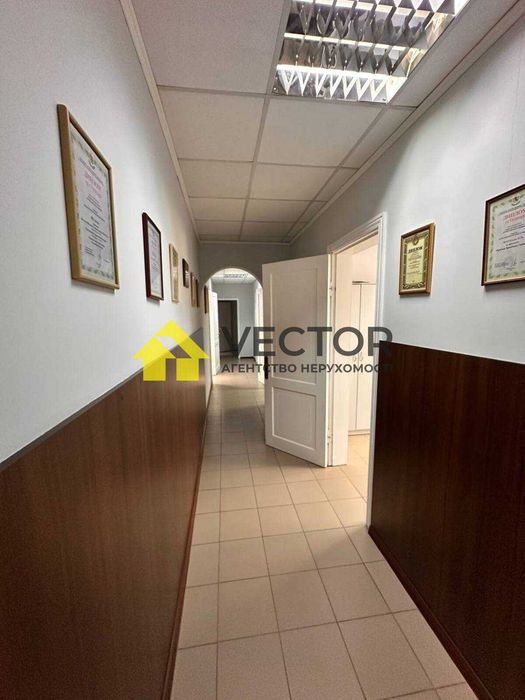 БЕЗ КОМІСІЇ 0% Приміщення 200м2 з ремонтом та інд.опаленням