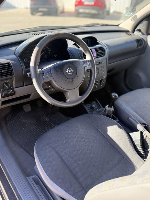 Opel Corsa 1.7 DTI isuzu