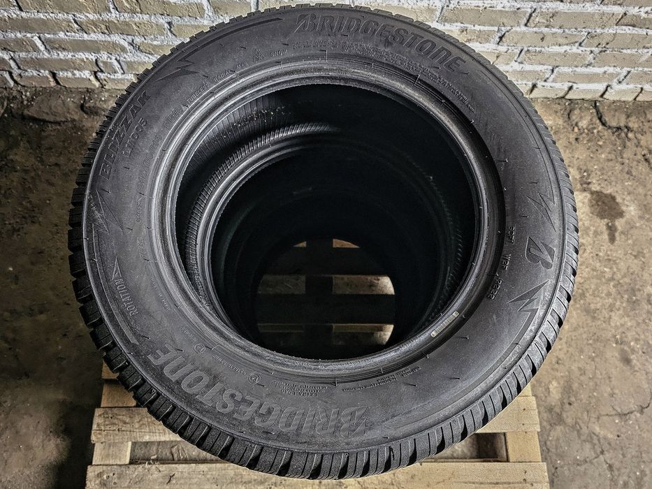 Зимові 215/60r16 Bridgestone | 2021 | 6mm | Spain | Преміум шини 4шт