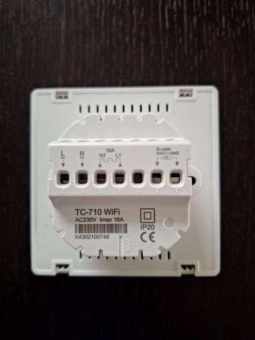 Sterownik do elektrycznego ogrzewania podlogowego