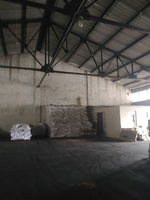 Продається прирейковий магазин склад