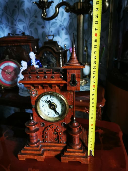 Настольные часы Замок