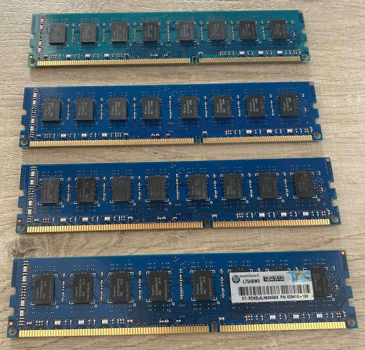 Pamięć RAM Hynix DDR3 4GB 2Rx8 PC3-12800U 1600 MHz