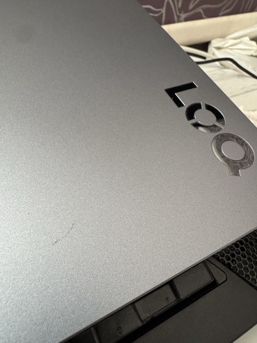 Laptop gamingowy Lenovo LOQ15