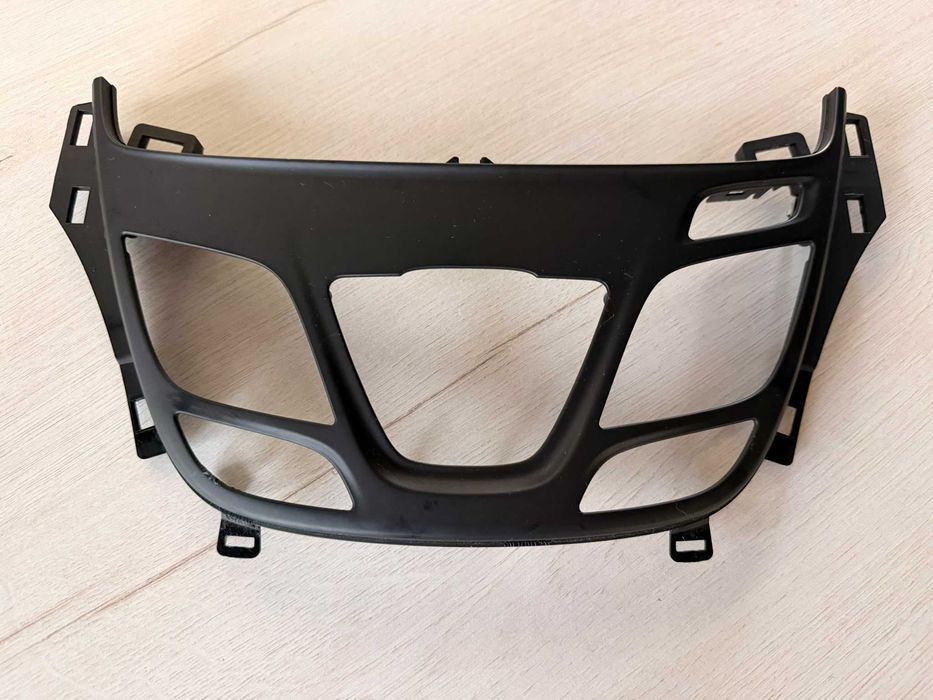 Ramka panelu klimatyzacji Opel Insignia A