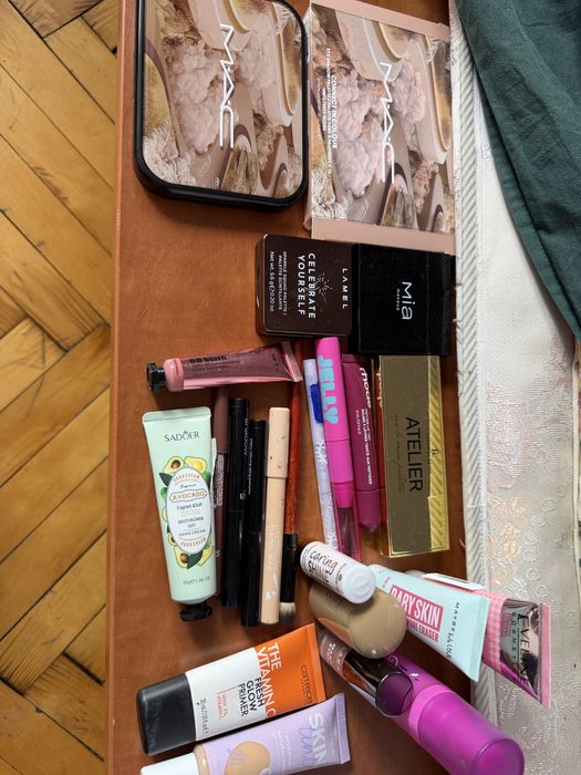 Великий набір брендової косметики (MAC, Rhode, Lamel, Maybelline) / Все в одні руки
