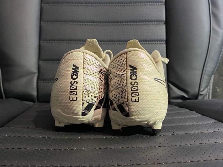 Nike Mercurial 36 (23cm) buty piłkarskie korki CR7