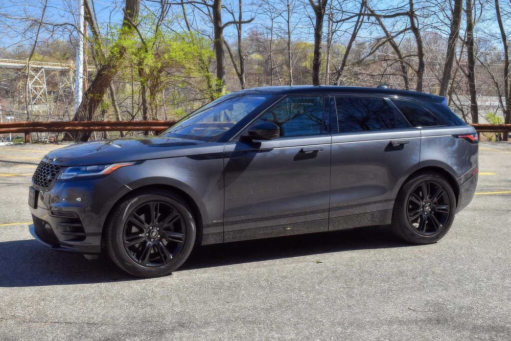 Land Rover Range Rover Velar      2021