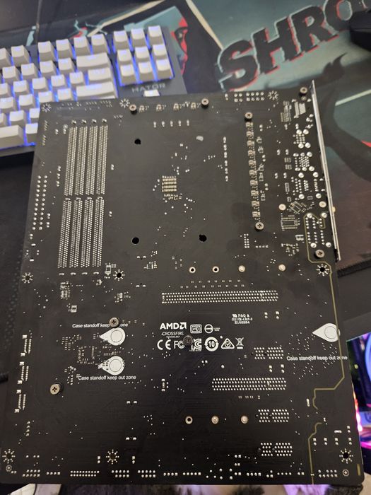 AM 4 Msi mpg b550 gaming carbon wifi  Материнская плата