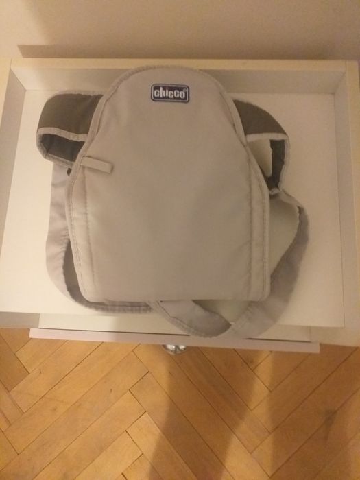 Nosidełko  CHICCO