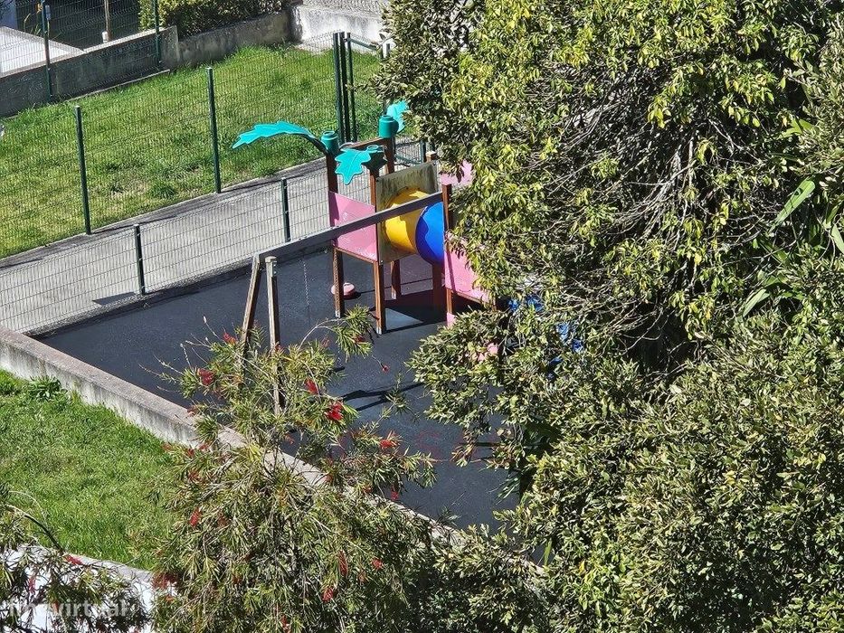 Moradia Isolada de Excelência com Vistas Panorâmicas nas Caldas da ...