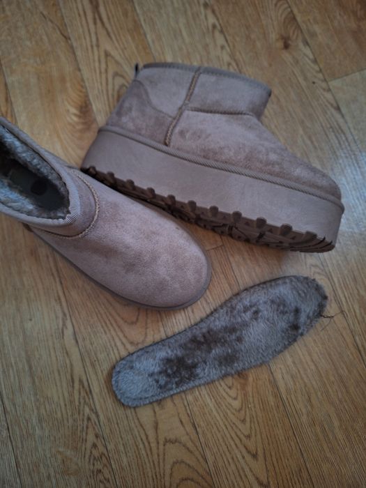 Угги жіночі на платформі