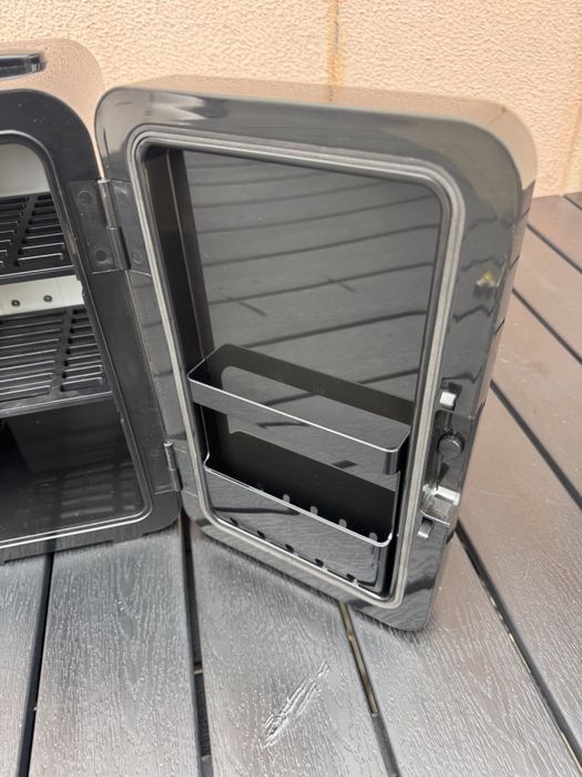 Міні холодильник новий