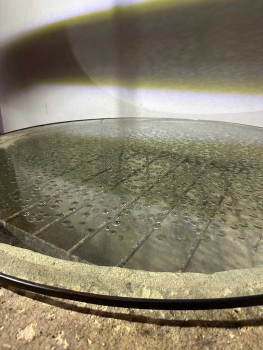 Vidro com supporte metal