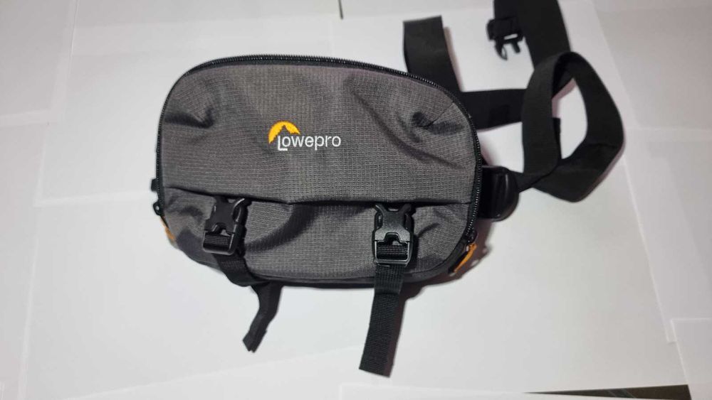 Bolsa lowepro trekker lite HP 100
