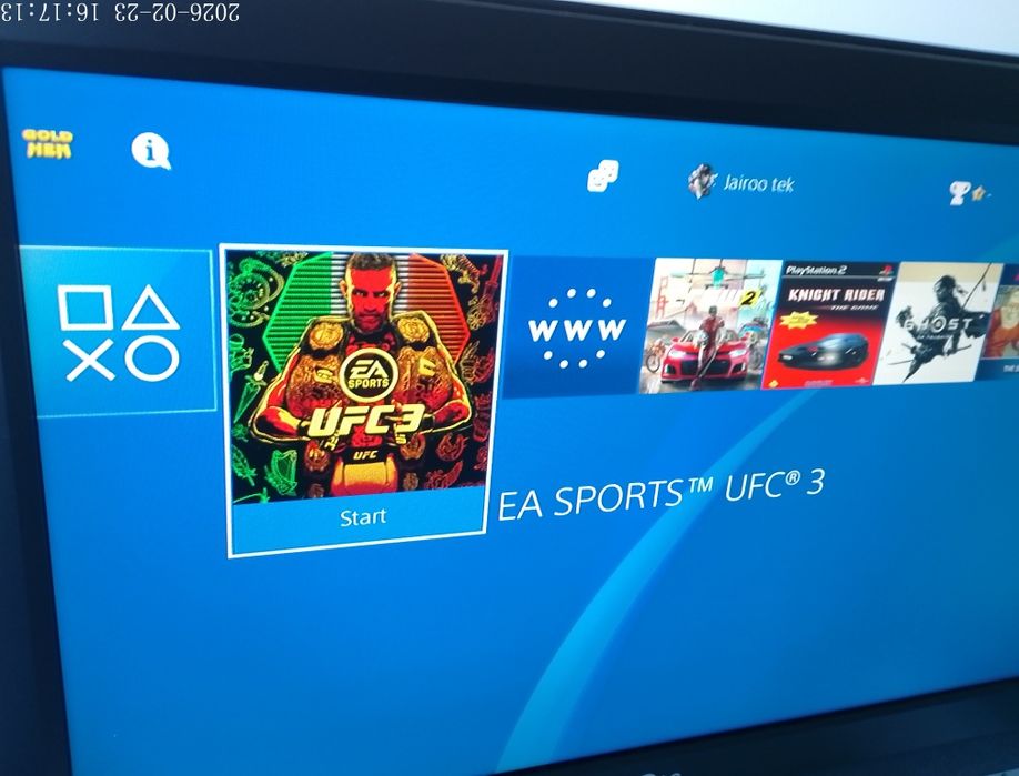 Playstation 4 com 15  jogos pronto a jogar FC26 GTA GOD OF WAR ..