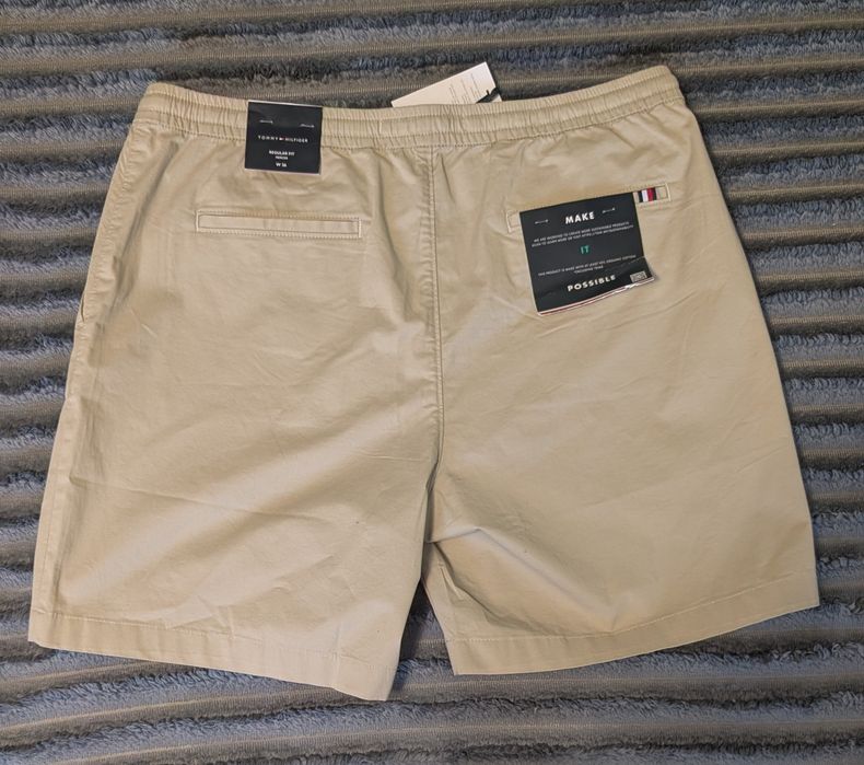 Spodenki Tommy Hilfiger XL nowe.