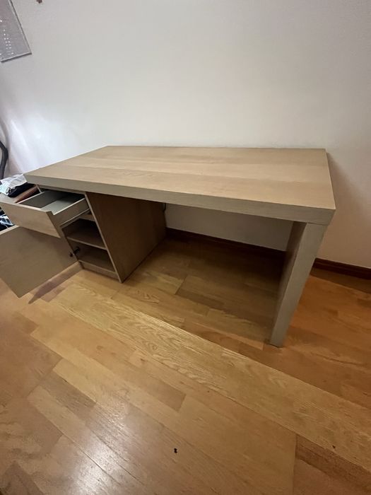 Secretária como nova