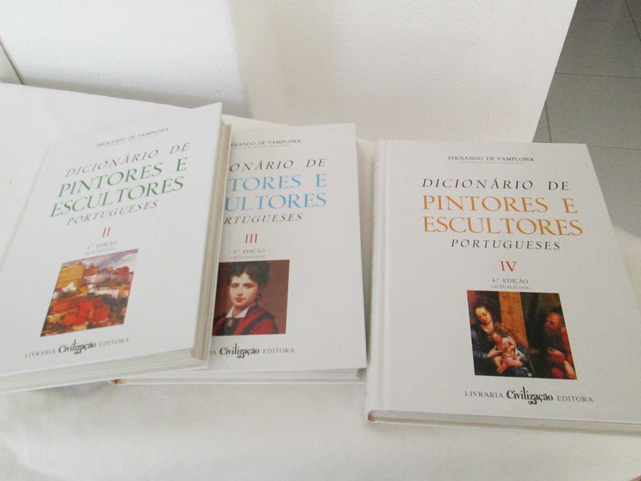 Dicionário de Pintores e Escultores Portugueses- 4 volumes