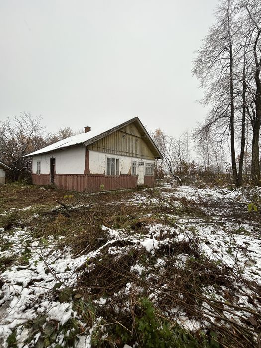 Продам приватний будинок в селі ,Середній Майдан