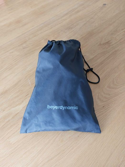Fones Beyerdynamic DT 990 Pro
