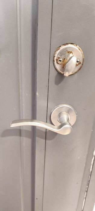 Porta de entrada alumínio