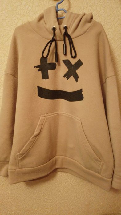 Светри на дівчинку 130- 146 см