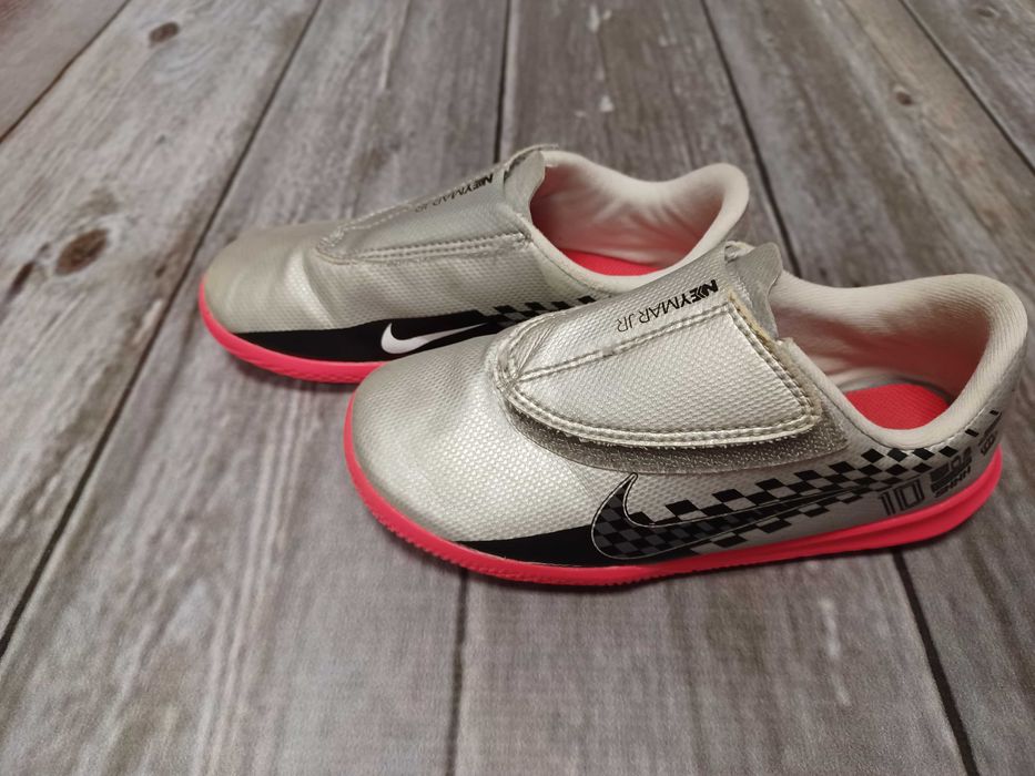 Halówki NIKE JR Mercurial Vapor 13 NJR Club IC rozm.29,5