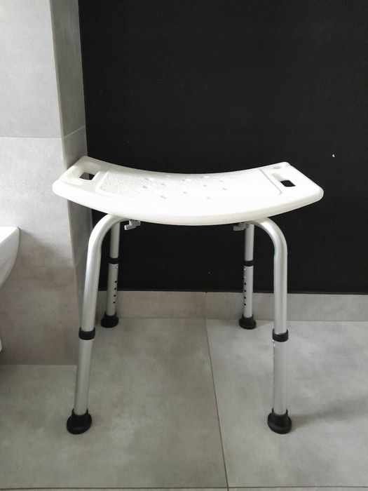 NOWE Krzesło Prysznicowe Pod Prysznic Taboret Stołek Do Wanny Mocne