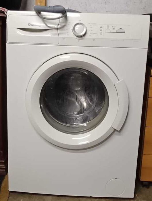 Máquina Lavar Balay