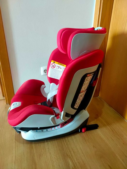 Cadeira auto Chicco com ISOFIX